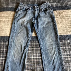 Levi’s 514 Jeans